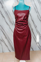 Vestido Vinipiel de Corte Clásico | Vestido Elegante de Vinipiel para Mujer