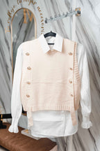 Chaleco de Punto con Camisa Blanca | Set Elegante y Clásico para Mujer